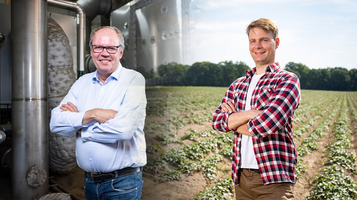 Bioland CeresAward Gewinner v.l.n.r. Energie-Landwirt Rainer Carstens und Soenke Strampe - Bildquelle: Timo Jaworr für agrarheute